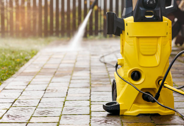Best Pool Deck Cleaning  in University Center, VA